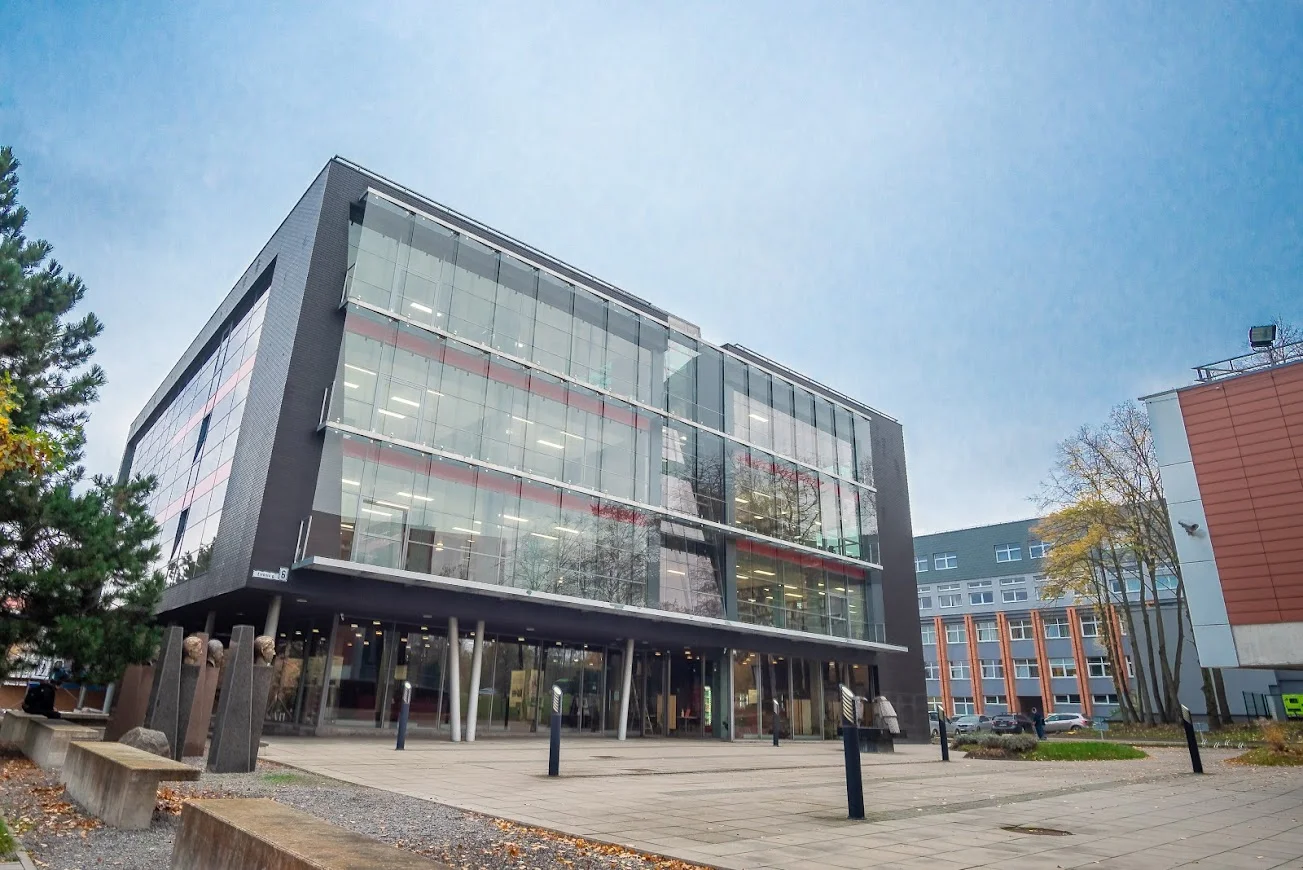 Lietuvos sveikatos mokslų universiteto LSMU biblioteka