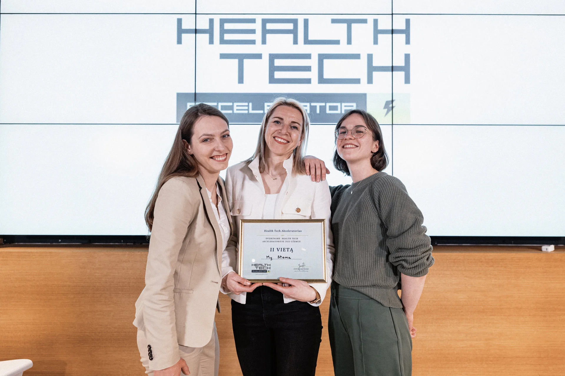 „Health Tech” finaliniuose apdovanojimuose LSMU dėstytojos A. Lukošiutės-Urbonienės suburta komanda užėmė II-ąją vietą
