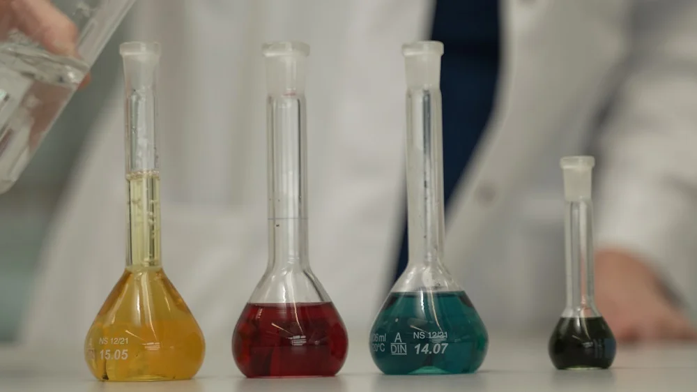 LSMU Researchers Pioneer Polymer Films for Hyperpigmentation Treatment