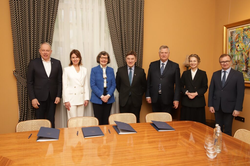 Ebrains Lietuva centras